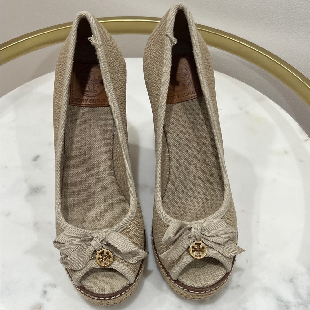 Tory Burch Women's Beige Espadrille Wedges/ NEW